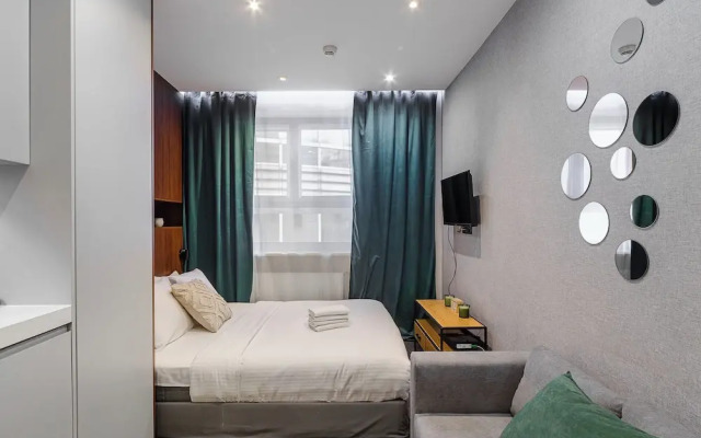 Lumina comfy studio near WeWork