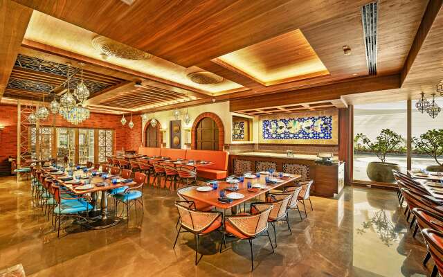 Radisson Blu Hotel & Suites GRT Chennai