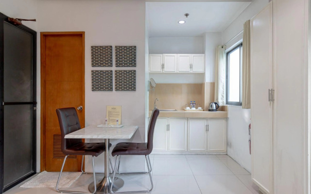 Baymont Suites & Residences
