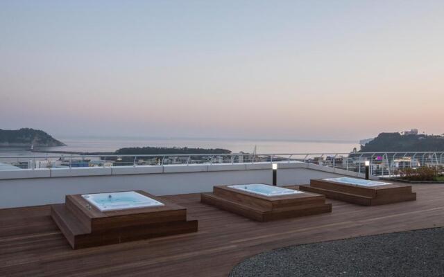 Hotel Bridge Seogwipo