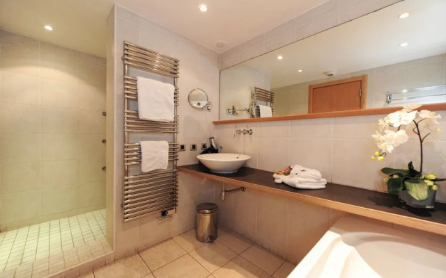 Pavillon Riviera 1 YourHostHelper