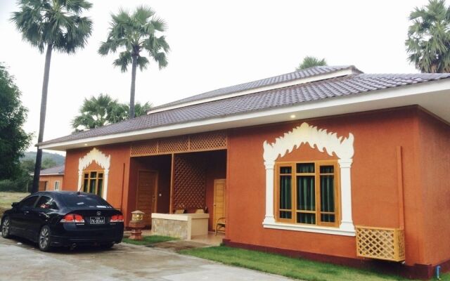 WEStay at Bagan Lotus Hotel