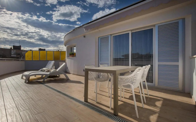 Sunny Rooftop