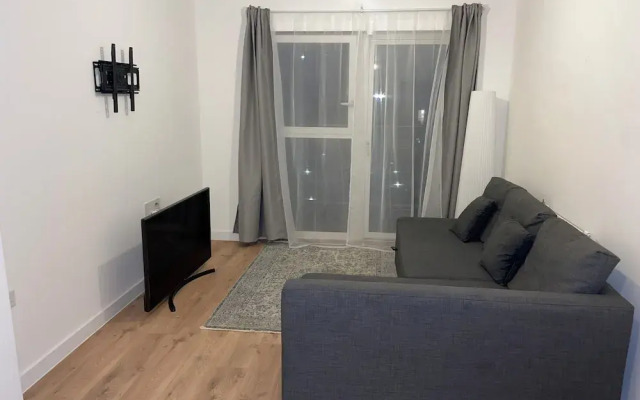 New Cosy London Apartment With Garden View