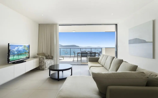 Unit 80 3 B/R Lux Ocean View