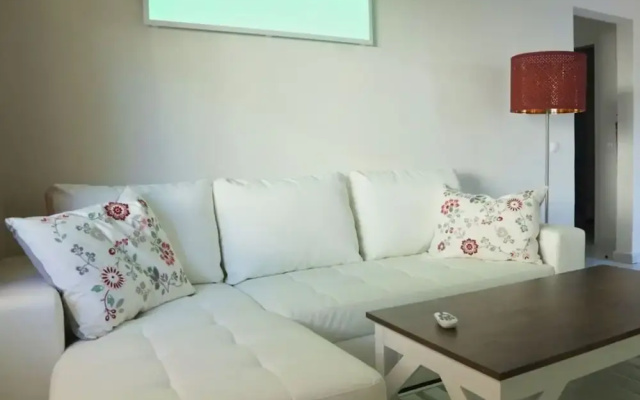 Apartment on the Beach in Vale Centianes