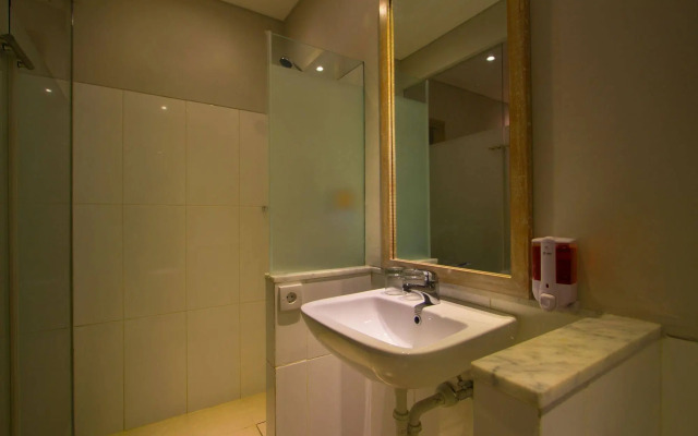 OYO 2854 COZY B&B Seminyak