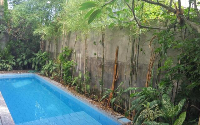 Canggu Fun Beach Surf Hostel