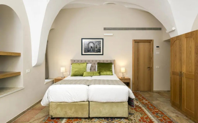 The Sephardic House
