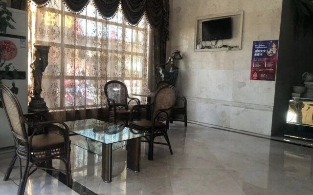 Yi Jiangnan Holiday Hotel