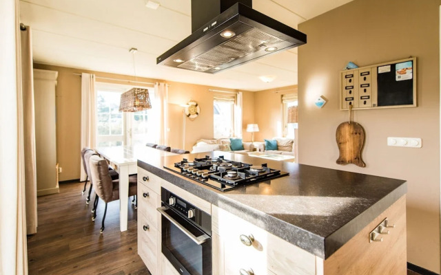 Thatched Villa Near the Beach