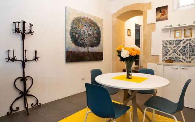 Ortigia Courtyard Apartment