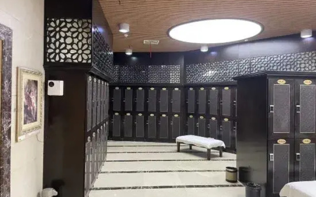 Qinglan Hotel (Danjin Road Wanshan Park Branch, Danyang City)