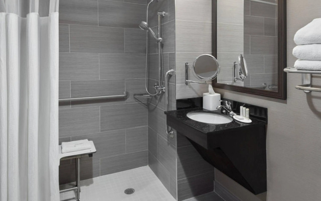 Fairfield Inn & Suites by Marriott New York Staten Island
