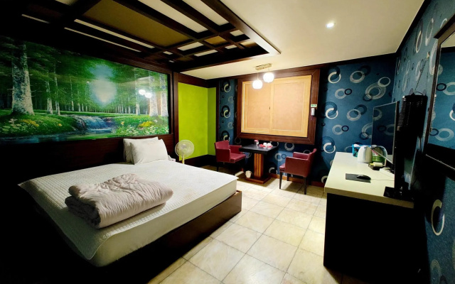 Songdo Hotel Queen