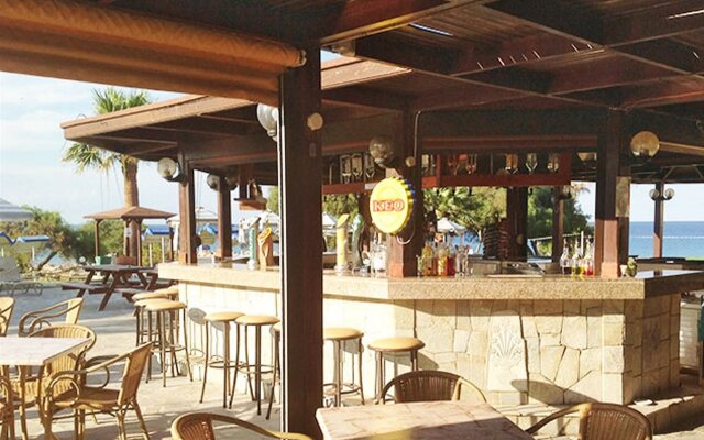 Mimosa Beach Hotel