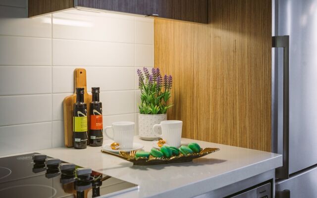 QuickStay - Stylish 2-Bedroom Downtown Condo