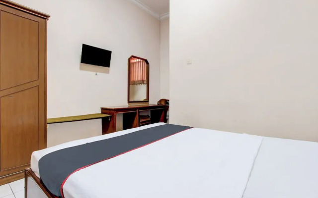 OYO 1751 Hotel Trihadhi
