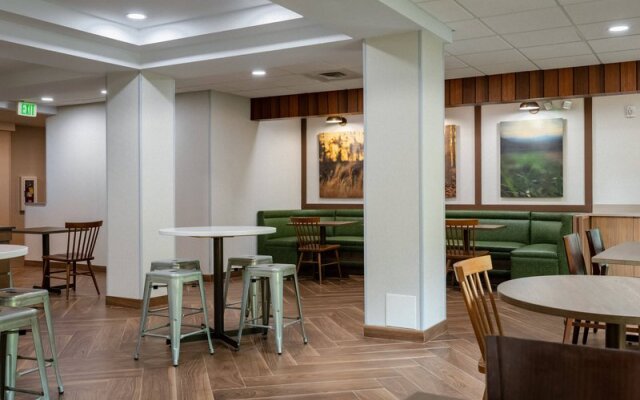 Fairfield Inn & Suites Atlanta East/Lithonia