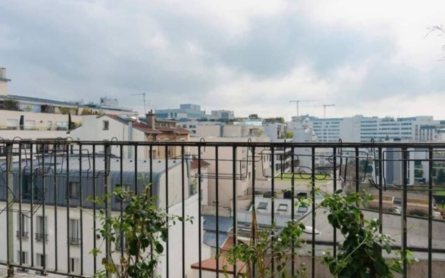 Paris Elegant South Residence