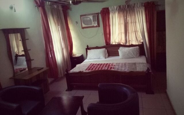 Bv.Standard Executive Suite