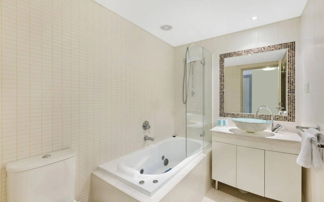 Sandy Cove Apartments