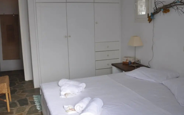 The White Village House
