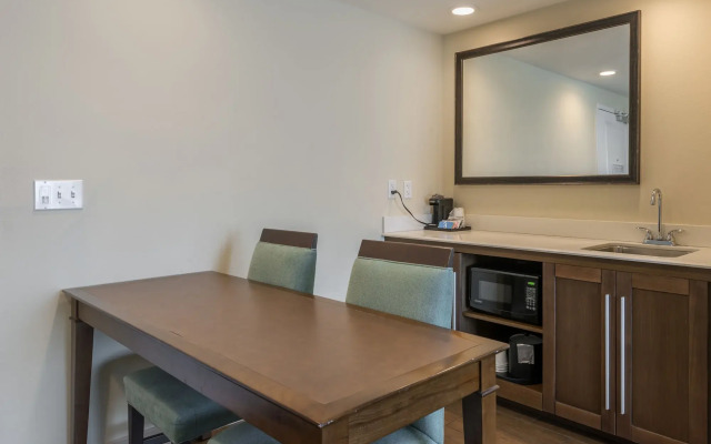 Hampton Inn & Suites Vero Beach Downtown