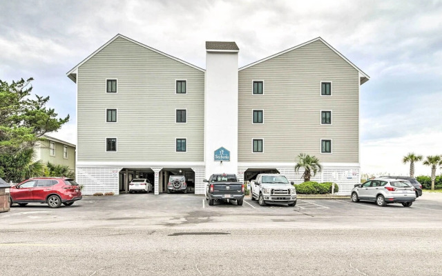 Oceanfront Condo w/ Furnished Deck & Views!