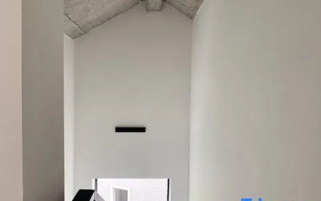 Yijian Hostel