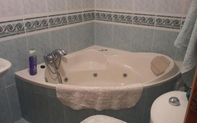 Townhouse-Air-conditioned-100-mt-from-the-sea