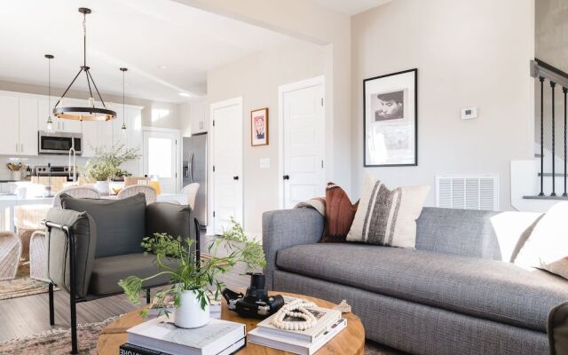 Brooks by AvantStay Curated Spacious Nashville Condo