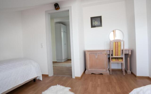 Schöne 4-Zimmer Wohnung mitten in den Alpen