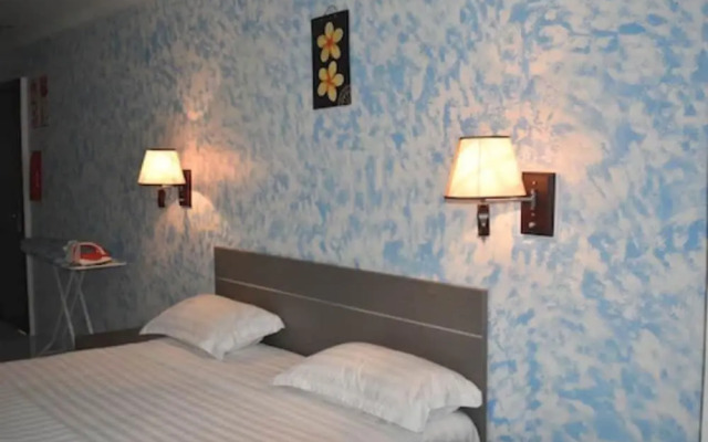 Galaxy Hotels & Apartments