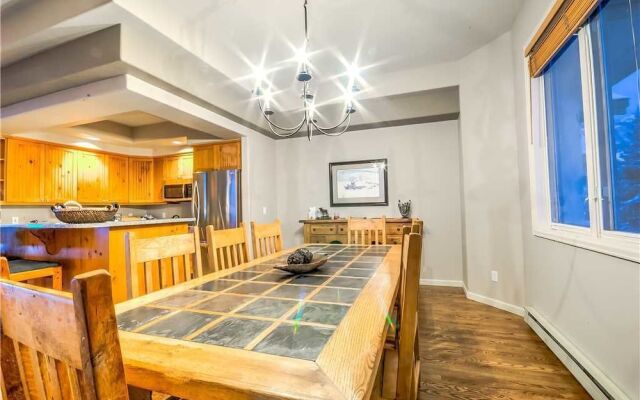 Storm Meadows Spa Grenoble III