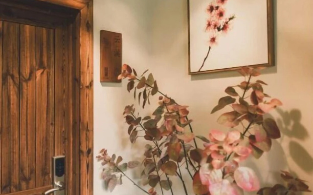 Fanhua Courtyard – Guest Rooms – Chongqing