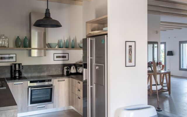 Villa MEL - Exclusive Residence in Paros