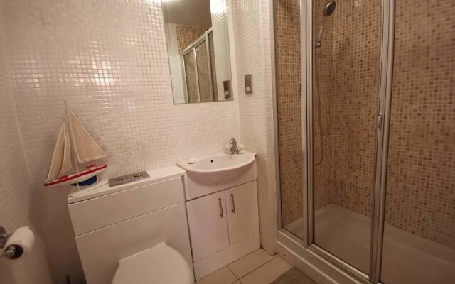 3 Bed Apartment - Mermaid Quay