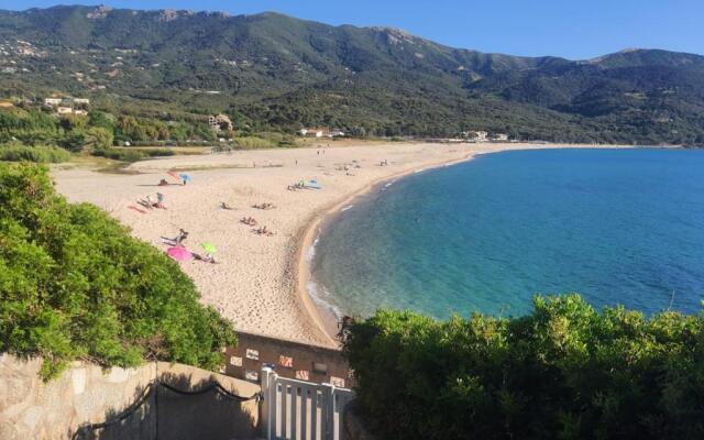 Apartment Liscia sea view