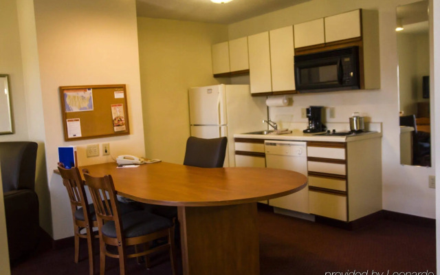 Candlewood Suites - Syracuse Airport by IHG