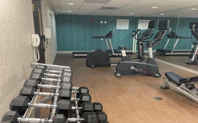Holiday Inn Express Hotel & Suites Ashtabula-Geneva by IHG