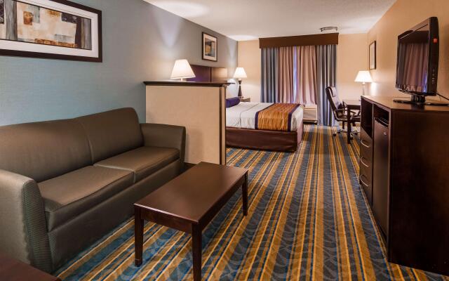 Best Western Plus Berkshire Hills Inn & Suites