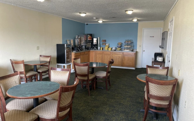 Days Inn - Hannibal