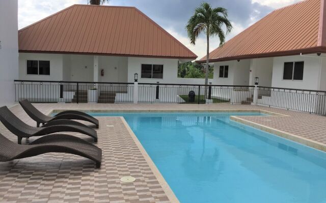 Heartland Hotel Service Rooms and Apartments