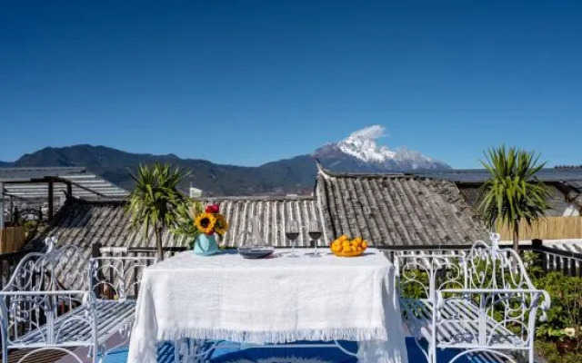 Yuxue Qingcheng Snowview Boutique Inn