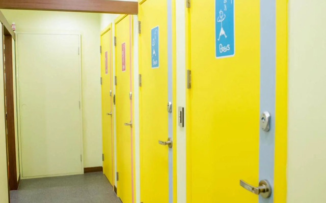 Jini Guest House - Hostel