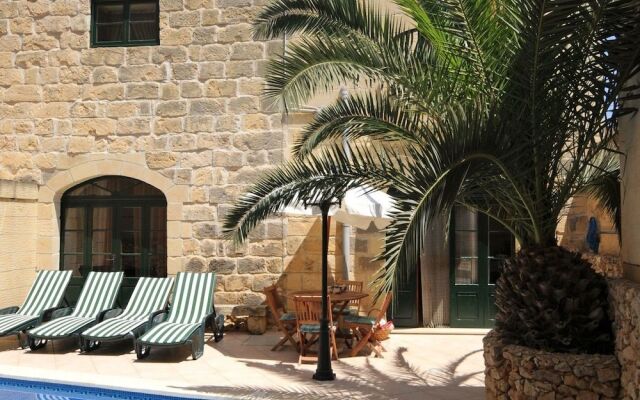 Kemmuna Farmhouse - Rest And Zest