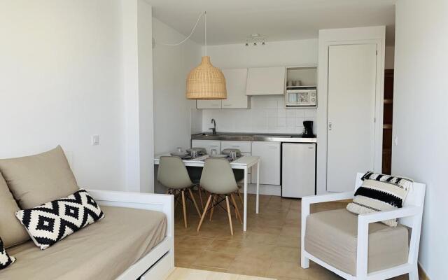 Baulo Mar Suites