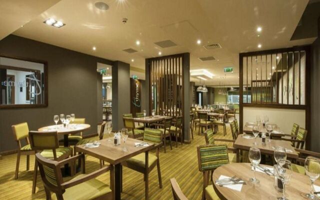 Premier Inn London Holborn Hotel