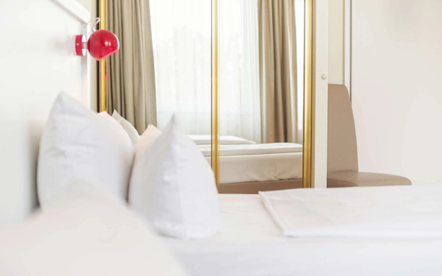 Hotel Am Schloss Koepenick Berlin by Golden Tulip